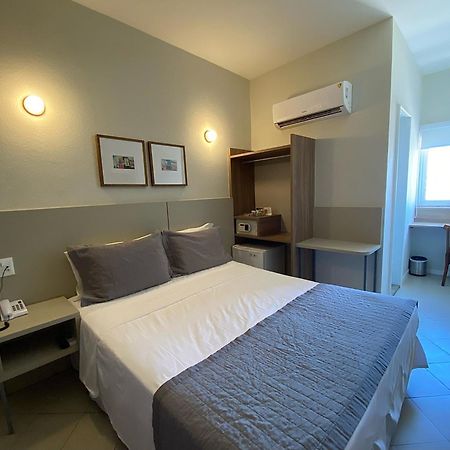 Malibu Plaza Hotel Лауру-ди-Фрейтас Экстерьер фото