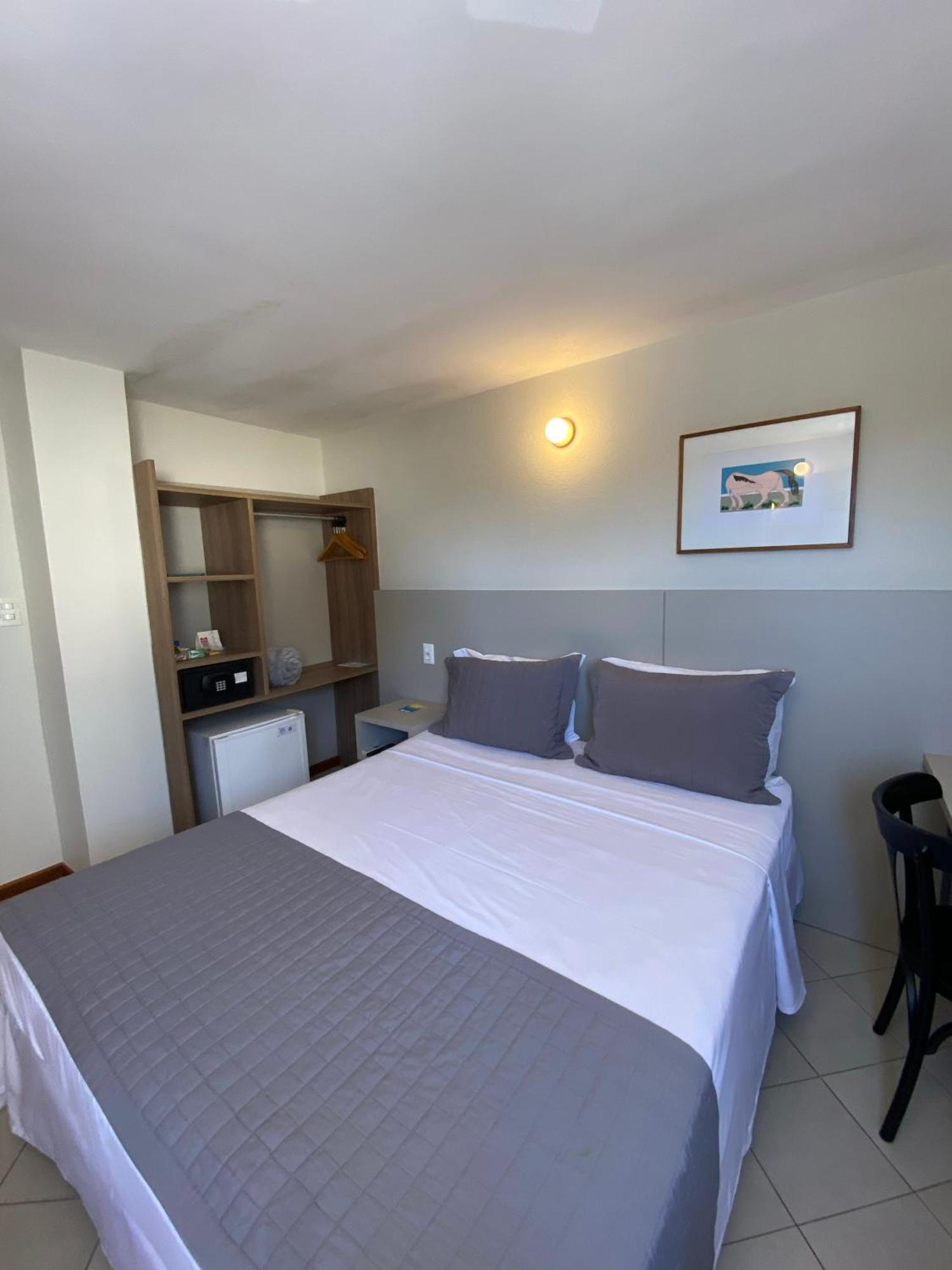 Malibu Plaza Hotel Лауру-ди-Фрейтас Экстерьер фото